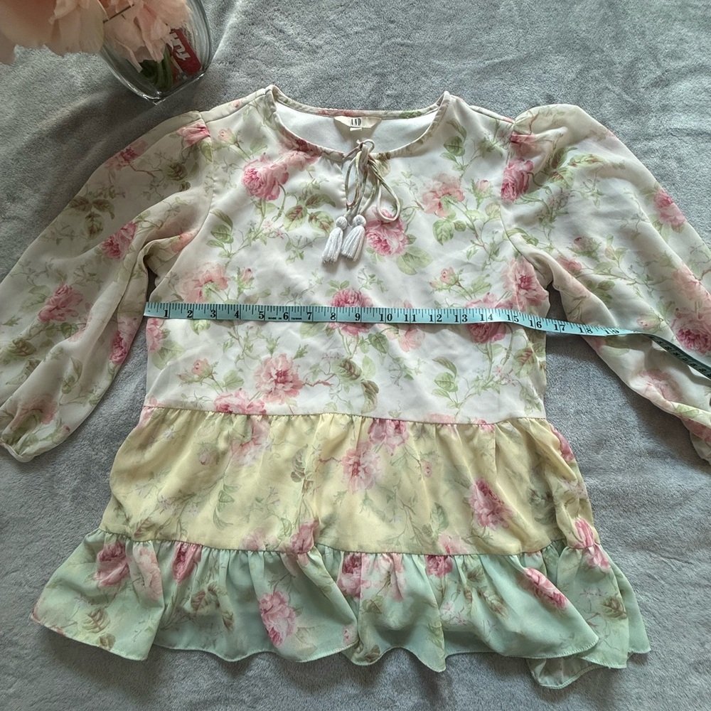 AND Floral Blouse with Pink and Green Accents - Picture 5 of 5